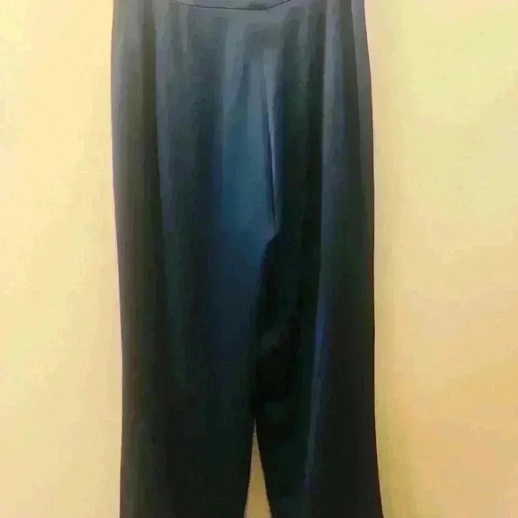 Kay Unger Black 100% Silk Pants. - Picture 2 of 7